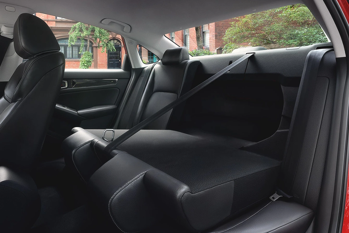 2023 Civic Cargo Space