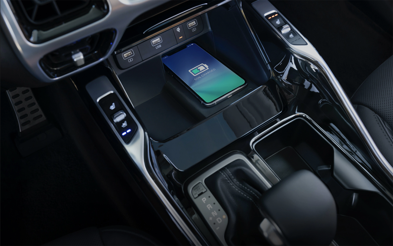 Kia Sorento Center Console