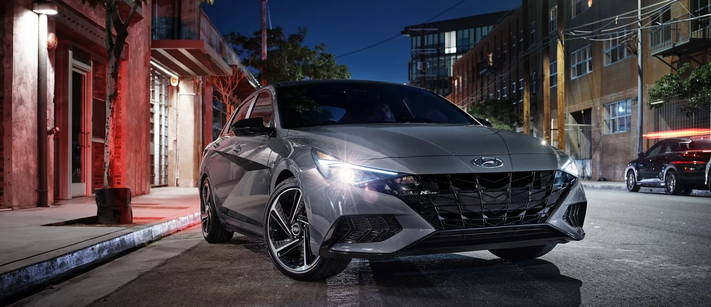 2023 Hyundai Elantra in Decatur, IL