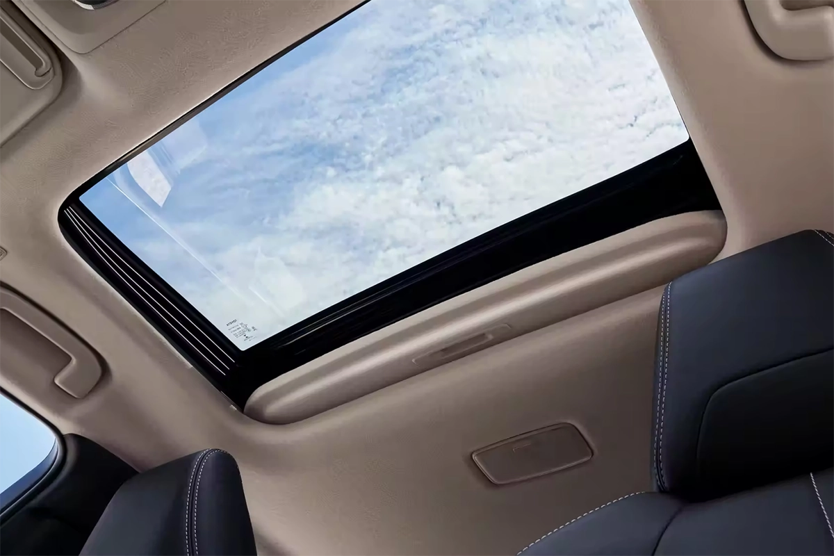 2023 Toyota Corolla Sunroof