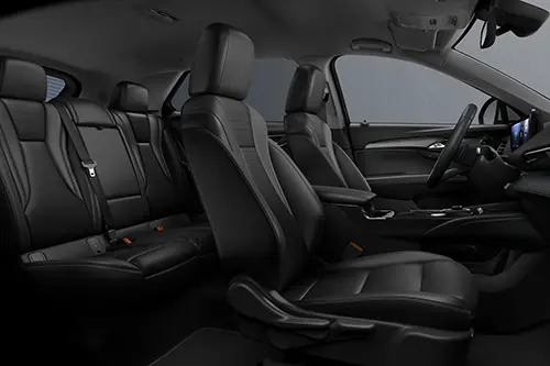 2025 Buick Envision Interior Space