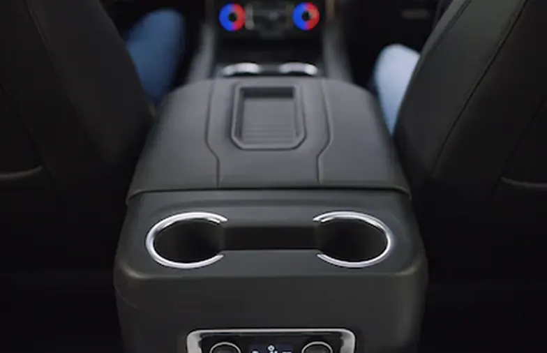 2022 Chevrolet Tahoe Center Console