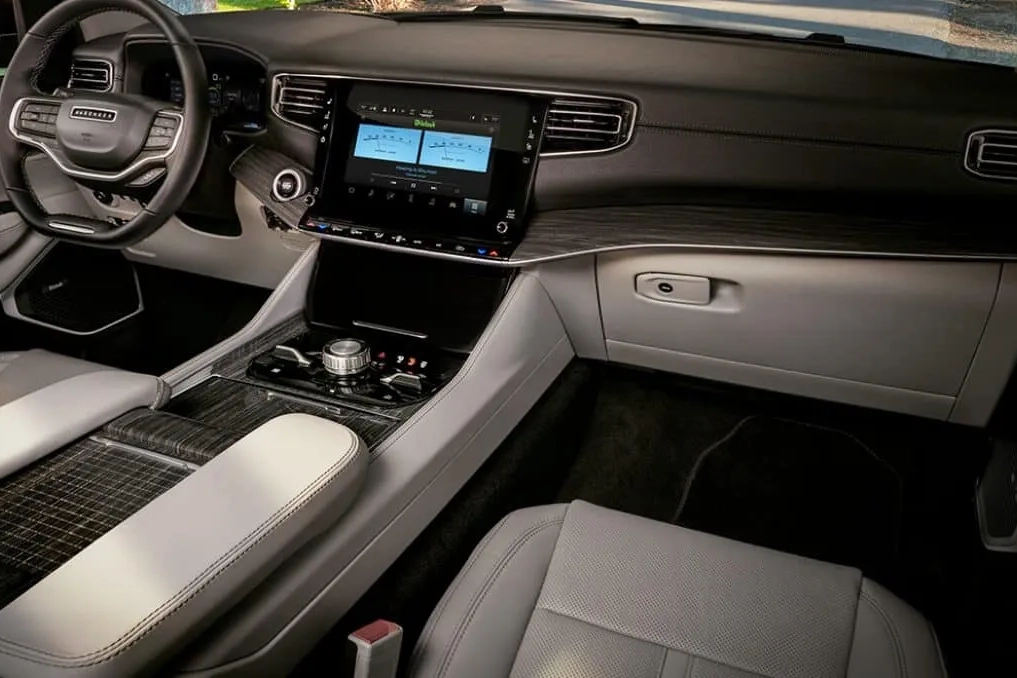 2024 Wagoneer Center Console