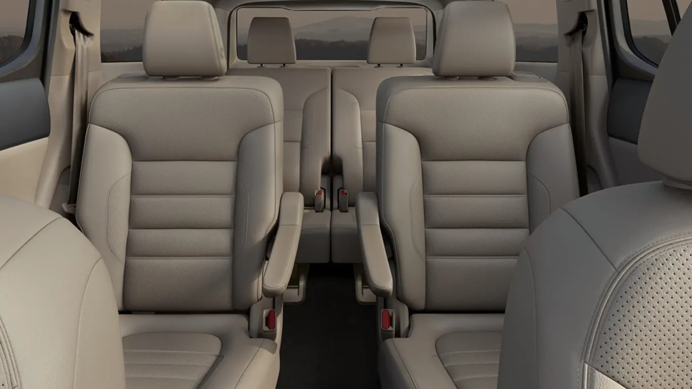 2023 GMC Acadia Interior