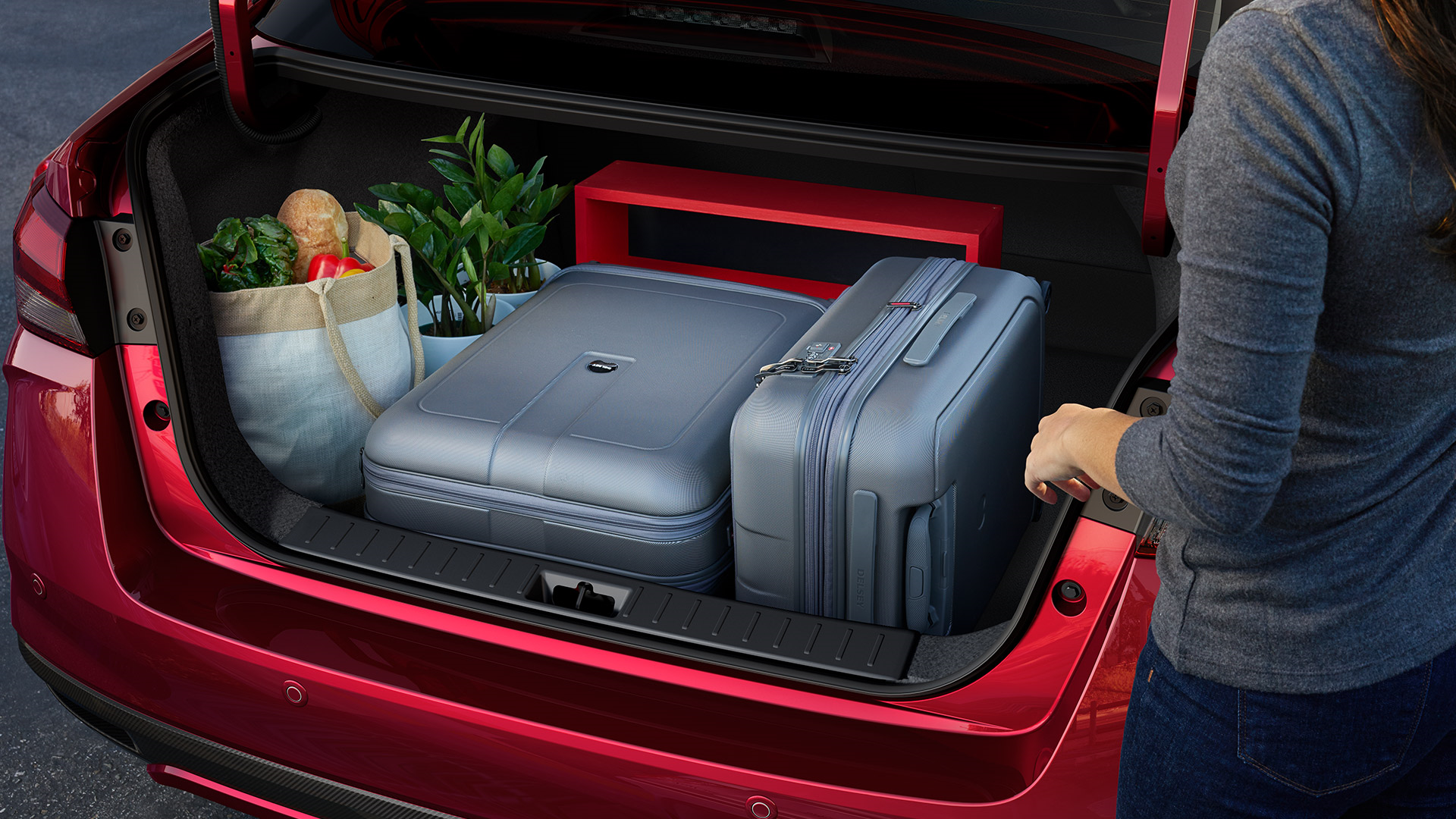 Nissan Versa Trunk space