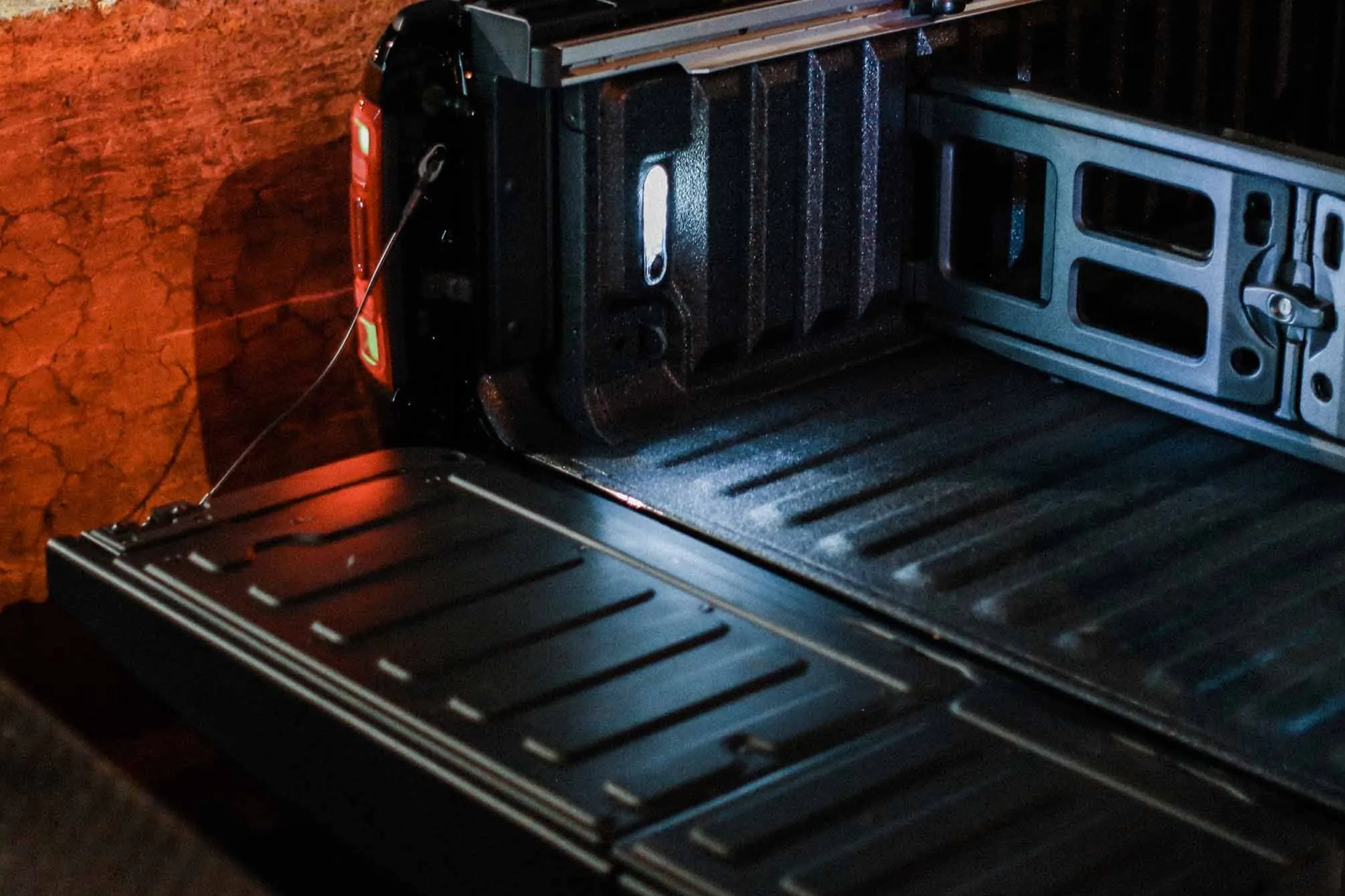 RAM 1500 Trunk space