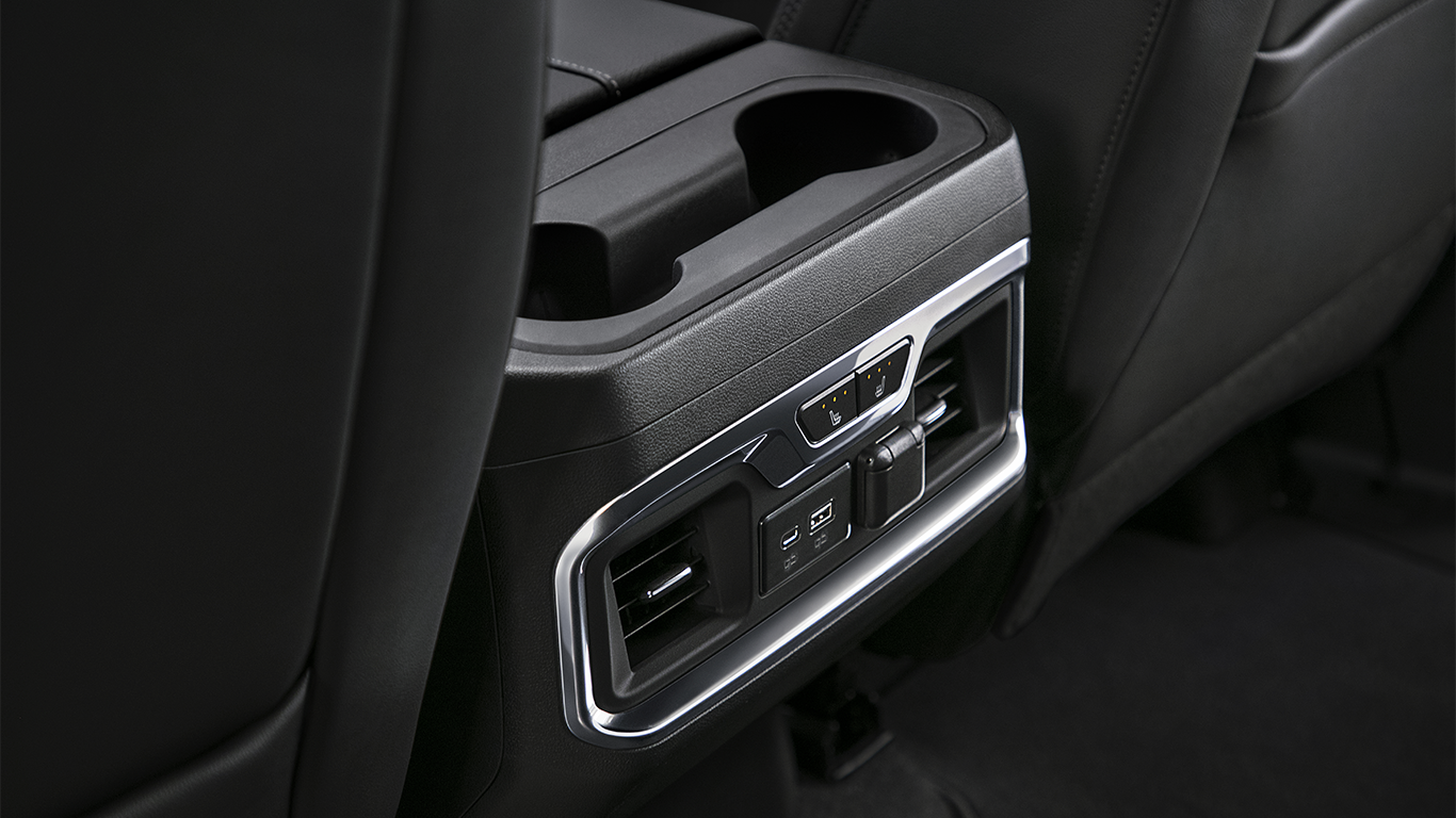 2022 GMC Sierra Center Console