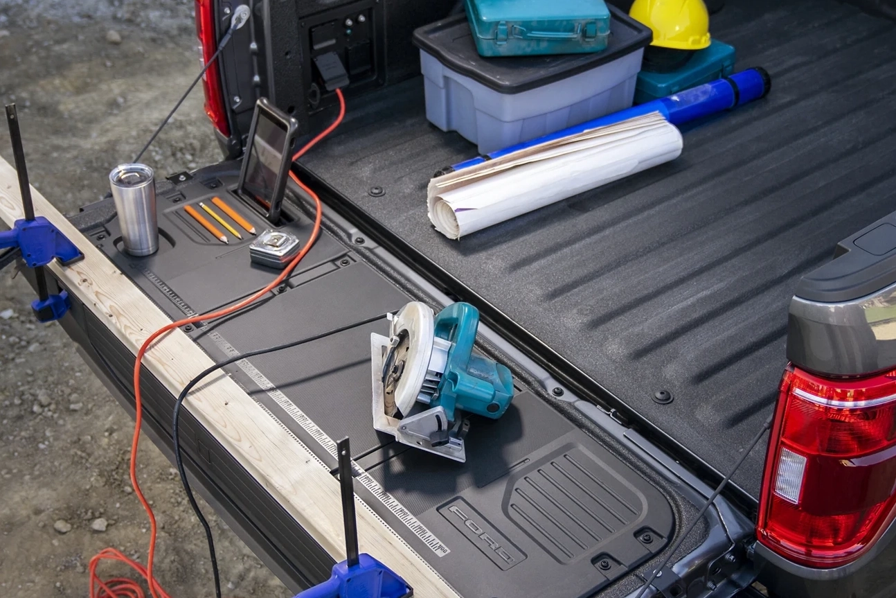 Ford F-150 Trunk space