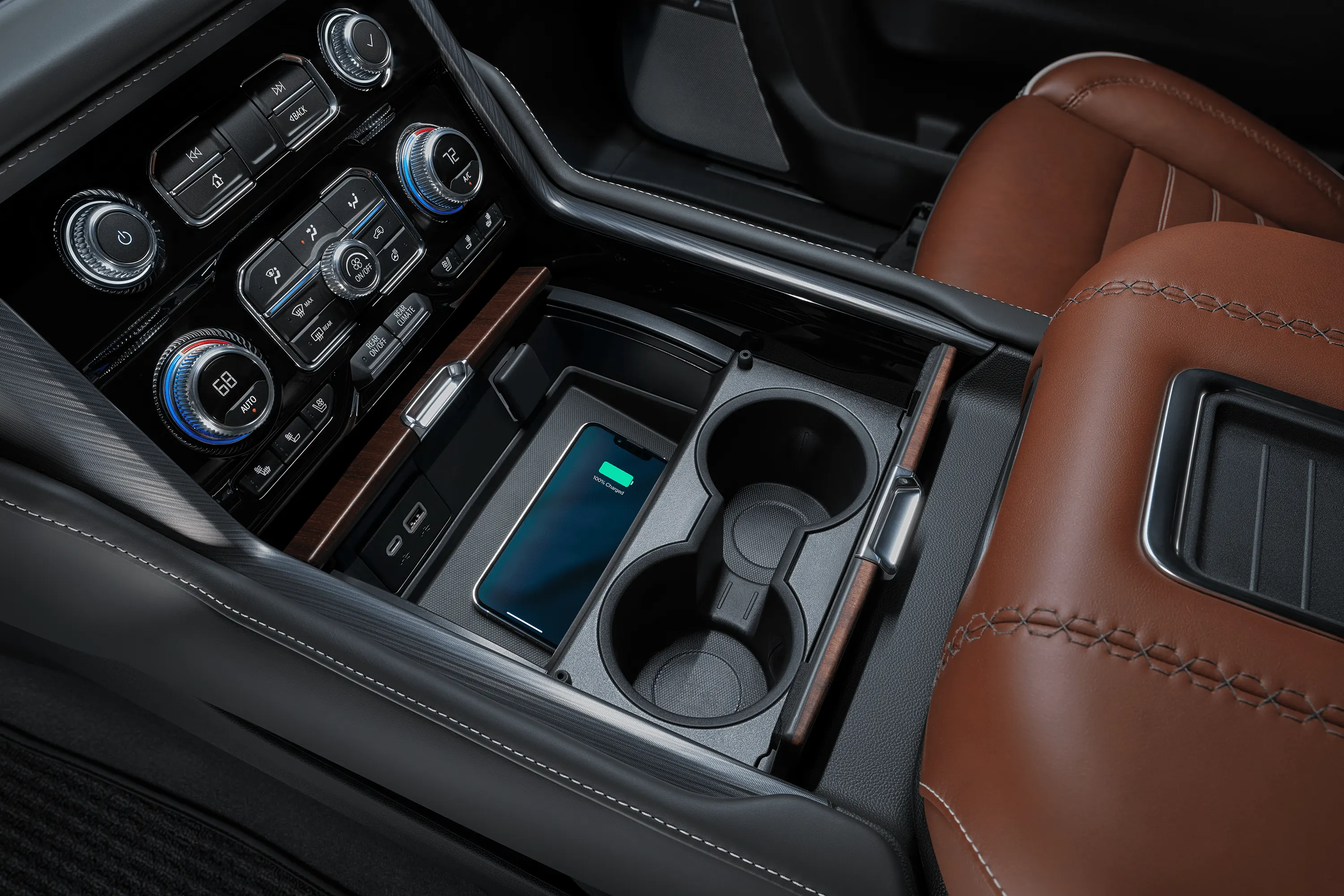 2023 GMC Yukon Center Console