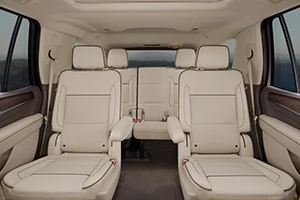 2022 GMC Yukon Trunk space