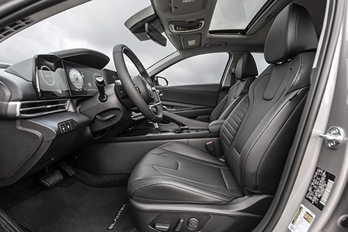 Hyundai Elantra Front Seat
