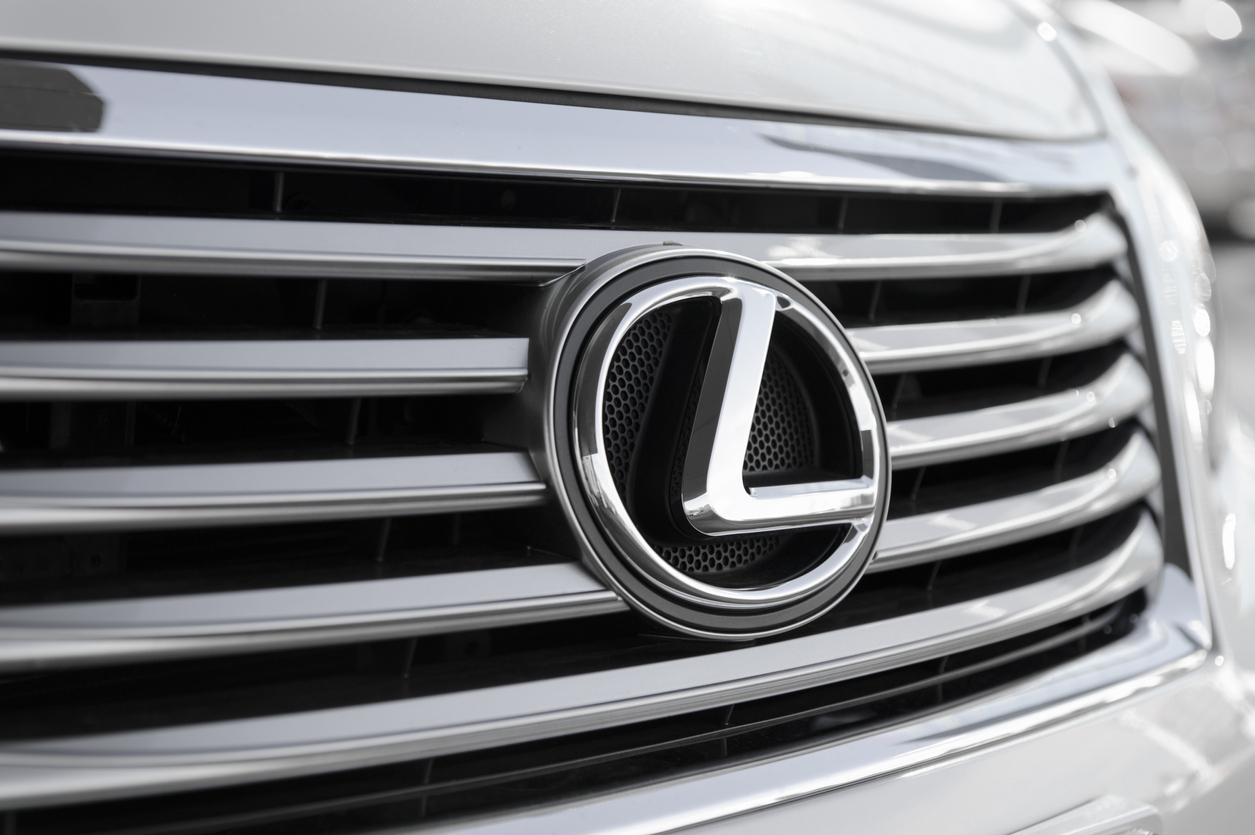 Lexus Dealership near South Brandon, FL
