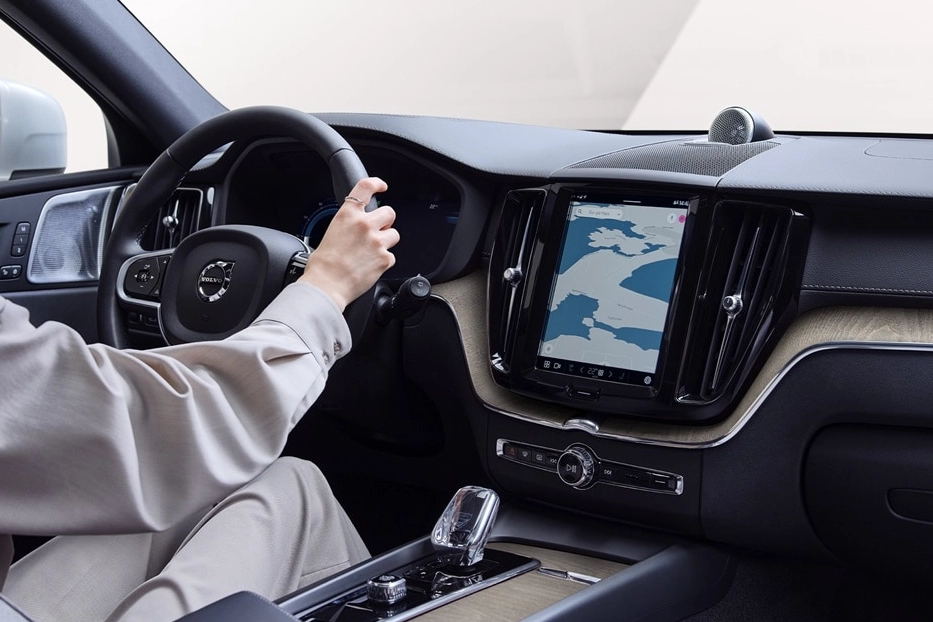 2023 Volvo XC60 Steering Column