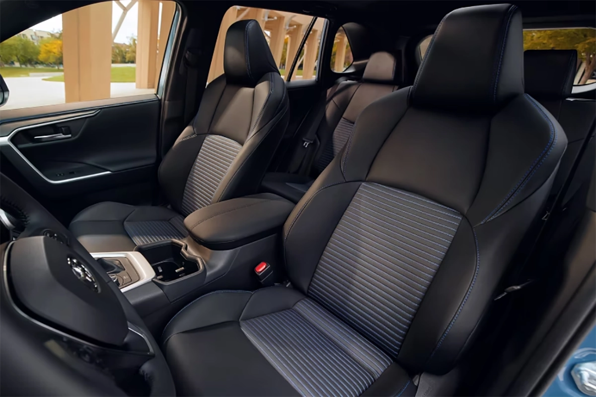 2023 Toyota RAV4 Trunk space