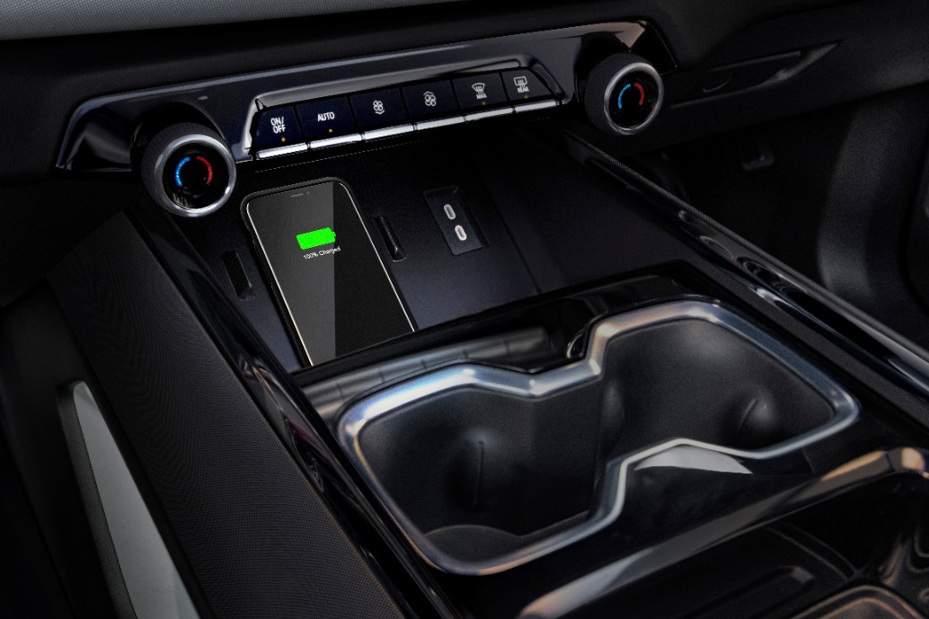 2024 Silverado EV Center Console