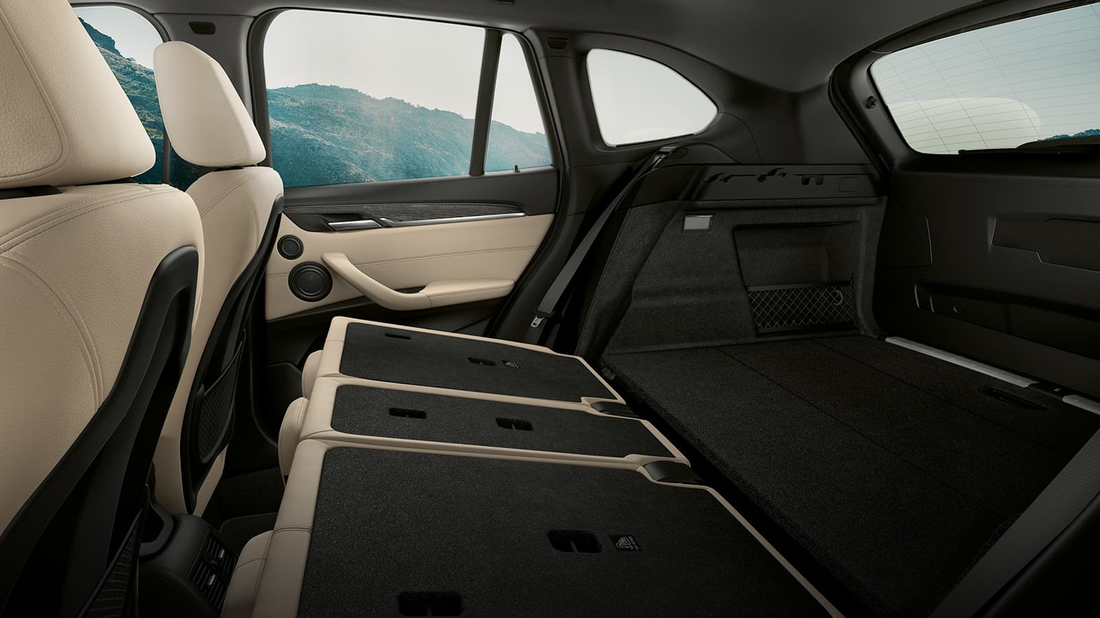 BMW X1 Trunk space