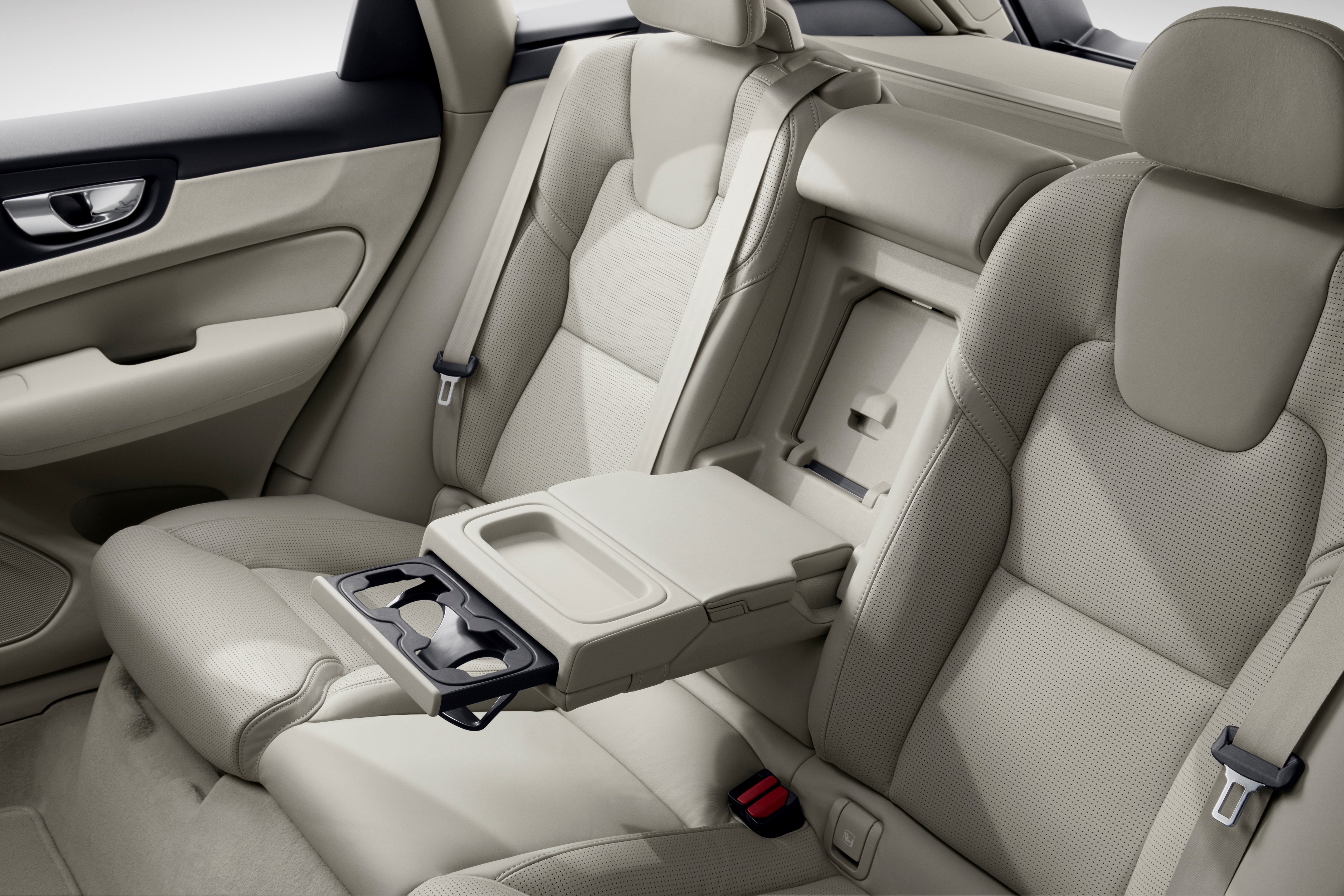 2021 Volvo XC50 Center Console