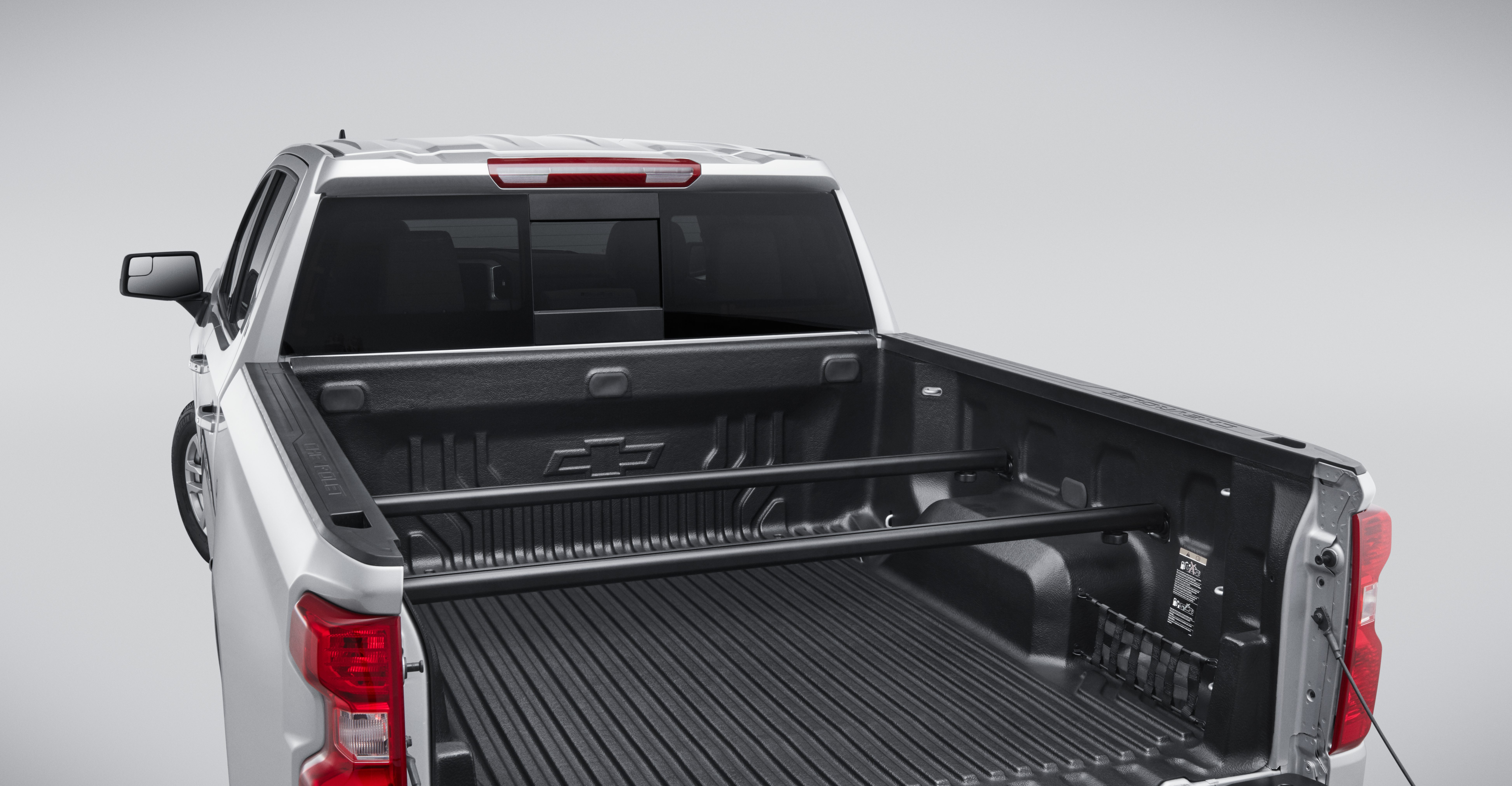 Chevrolet Silverado Trunk space