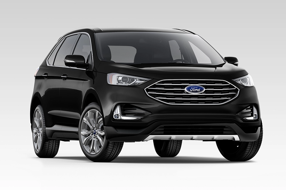 2024 Black Ford Edge