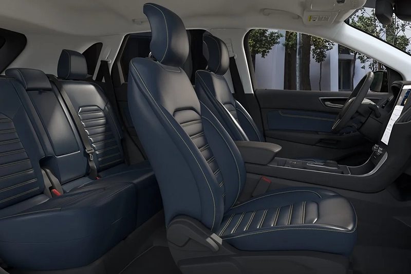 2024 Ford Edge Seating Space