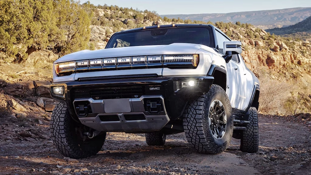 Black 2024 HUMMER EV SUV