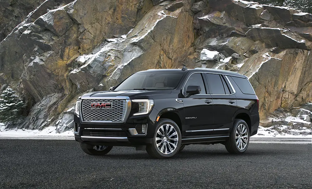 2024 Black  White GMC Yukon