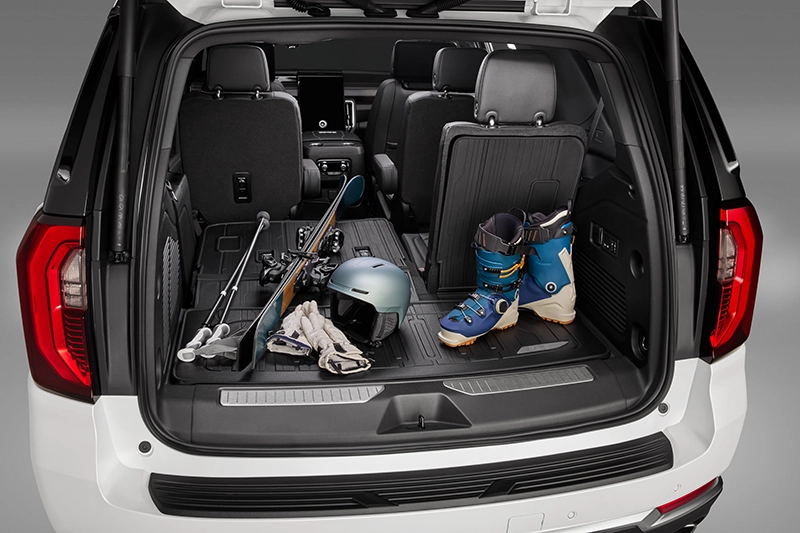 2025 GMC Yukon Cargo space