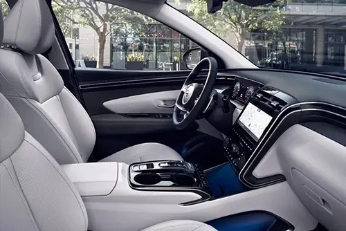Center Console of a 2024 Hyundai Tucson