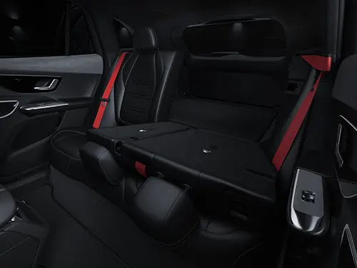Mercedes-Benz EQE SUV Cargo space