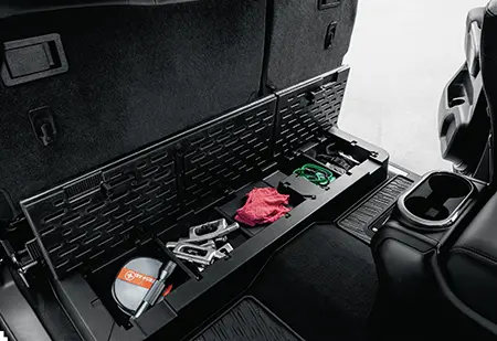 2024 Nissan Titan XD Cargo space